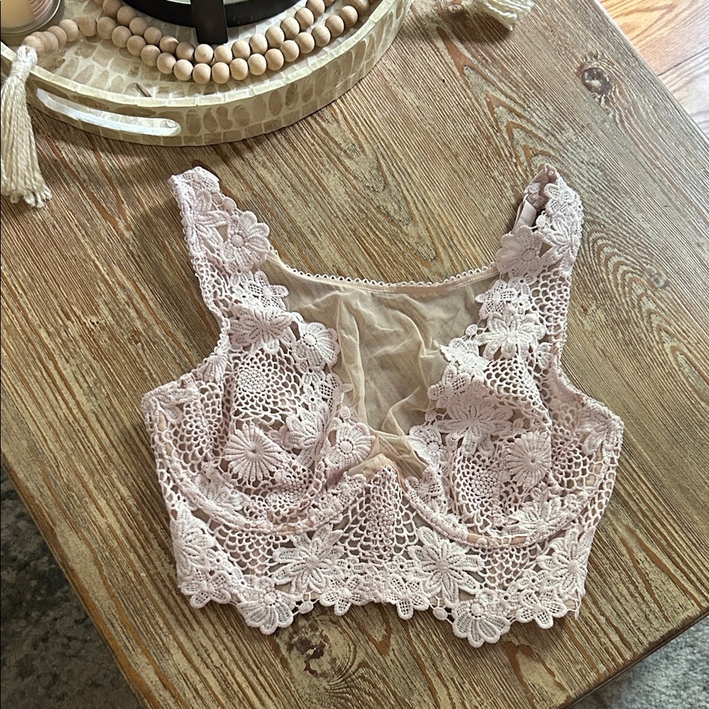 Victoria's Secret Pink Lace Bra - Picture 2 of 6
